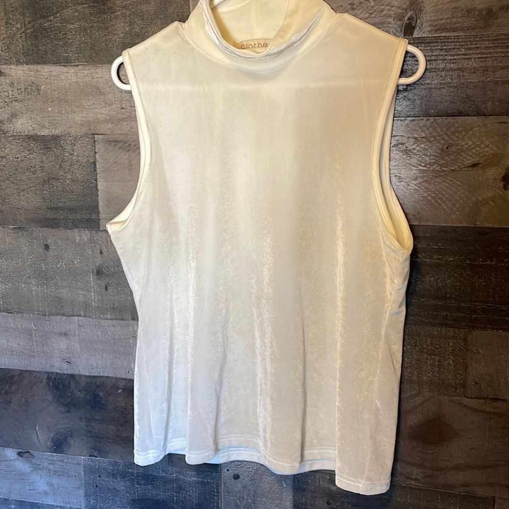 C.L.O.T.H.E.S Ivory, sleeveless top, sz Large